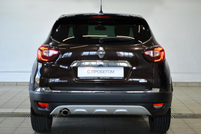 Renault Kaptur I с пробегом 2017 года, цена 1 390 000 рублей, 142586 км, внедорожник, Автокод Объявления