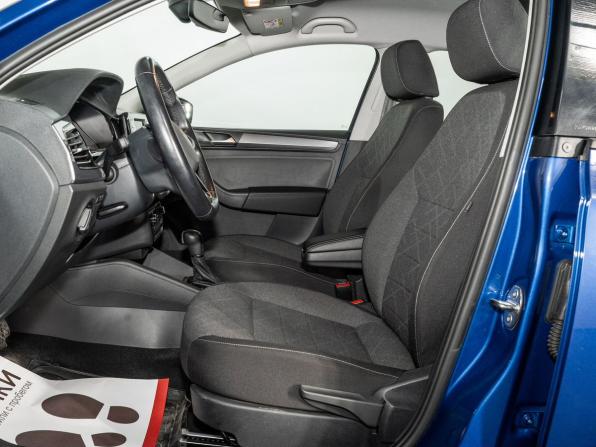 Volkswagen Polo VI с пробегом 2022 года, цена 1 600 000 рублей, 35701 км, лифтбек, Автокод Объявления