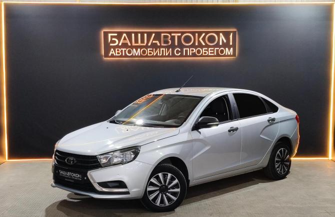 Lada (ВАЗ) Vesta I с пробегом 2019 года, цена 799 000 рублей, 122680 км, седан, Автокод Объявления