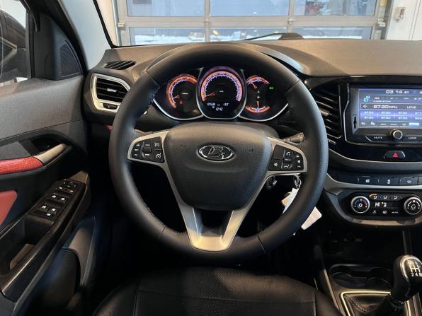 Lada (ВАЗ) Vesta I с пробегом 2019 года, цена 1 096 000 рублей, 107335 км, универсал, Автокод Объявления