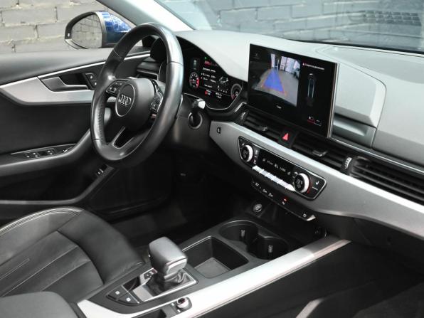 Audi A4 V (B9) Рестайлинг с пробегом 2021 года, цена 3 380 000 рублей, 74352 км, седан, Автокод Объявления
