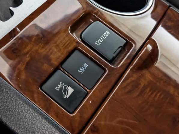 Toyota Highlander II (XU40) Рестайлинг с пробегом 2011 года, цена 1 995 000 рублей, 197930 км, внедорожник, Автокод Объявления