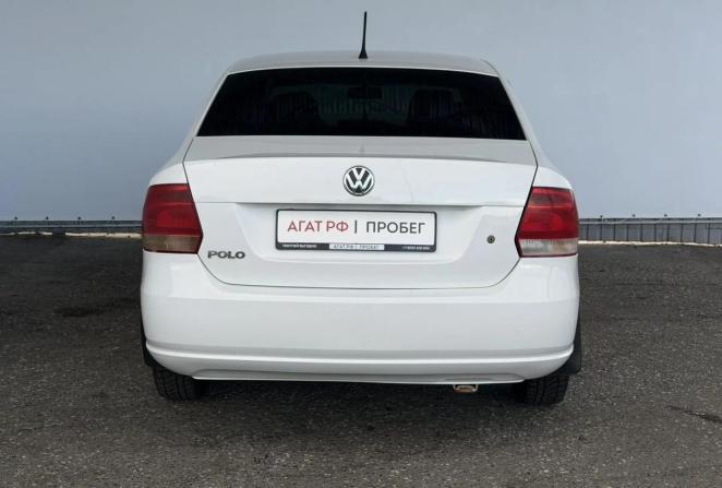 Volkswagen Polo V с пробегом 2013 года, цена 650 000 рублей, 247975 км, седан, Автокод Объявления