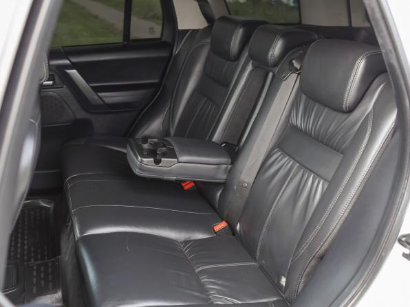 Land Rover Freelander II Рестайлинг с пробегом 2011 года, цена 1 330 000 рублей, 245000 км, внедорожник, Автокод Объявления
