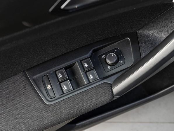 Volkswagen Tiguan II с пробегом 2019 года, цена 2 450 000 рублей, 113772 км, внедорожник, Автокод Объявления