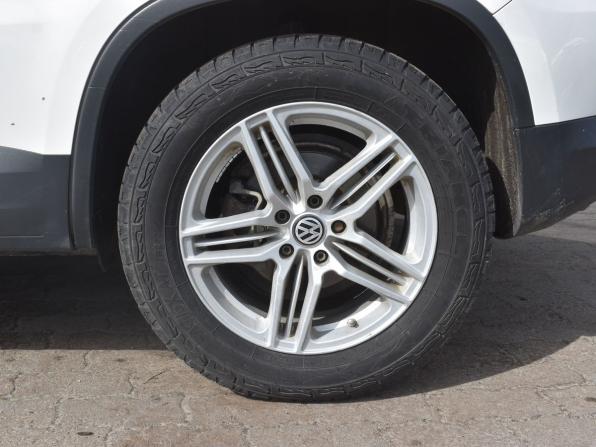 Volkswagen Tiguan I Рестайлинг с пробегом 2013 года, цена 1 437 000 рублей, 142180 км, внедорожник, Автокод Объявления