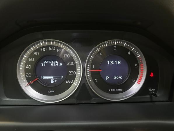 Volvo XC70 II с пробегом 2012 года, цена 1 580 000 рублей, 225425 км, универсал, Автокод Объявления
