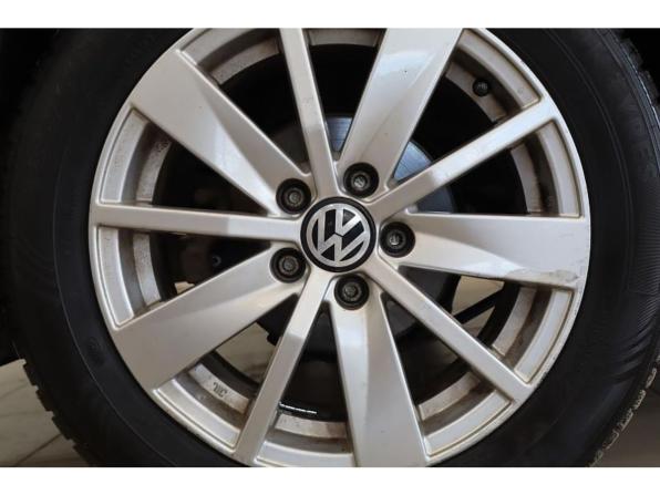 Volkswagen Polo V Рестайлинг с пробегом 2018 года, цена 1 250 000 рублей, 93469 км, седан, Автокод Объявления