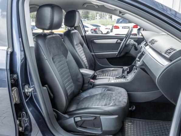Volkswagen Passat B7 с пробегом 2011 года, цена 965 000 рублей, 288739 км, седан, Автокод Объявления