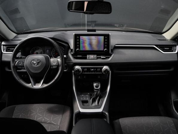 Toyota RAV4 V (XA50) с пробегом 2021 года, цена 3 650 000 рублей, 28245 км, внедорожник, Автокод Объявления