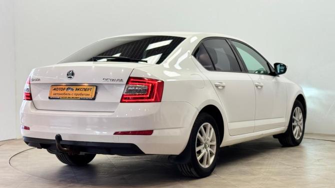 Skoda Octavia III (A7) с пробегом 2014 года, цена 970 000 рублей, 236347 км, лифтбек, Автокод Объявления