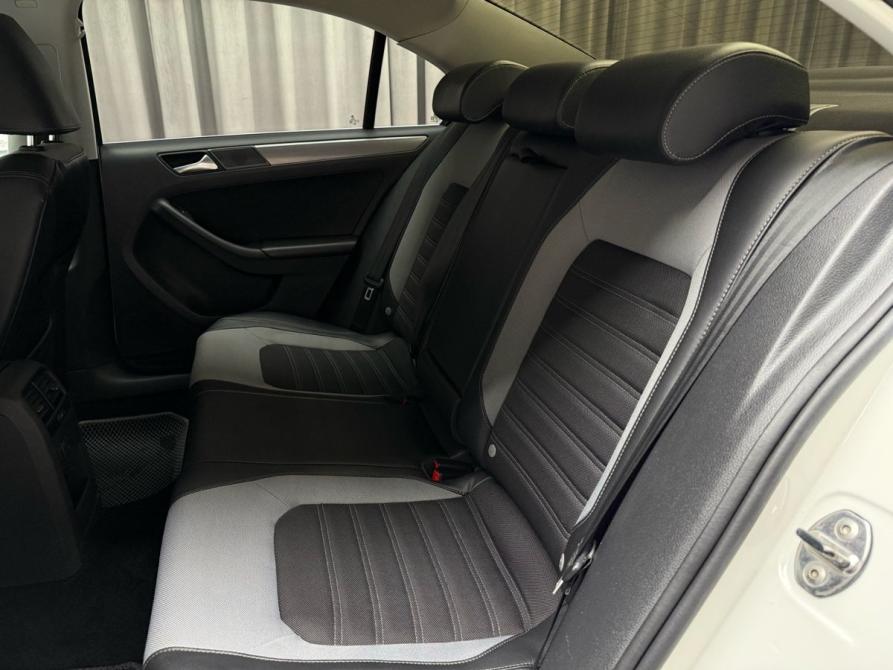 Volkswagen Jetta VI Ижевск  - изображение 29