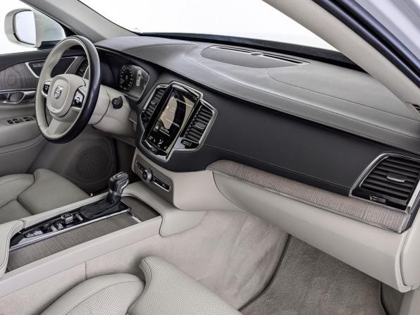 Volvo XC90 II Рестайлинг 1 с пробегом 2021 года, цена 4 650 000 рублей, 106150 км, внедорожник, Автокод Объявления