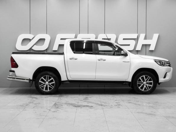 Toyota Hilux VIII с пробегом 2017 года, цена 3 720 000 рублей, 259882 км, offers.body_type.unknown, Автокод Объявления