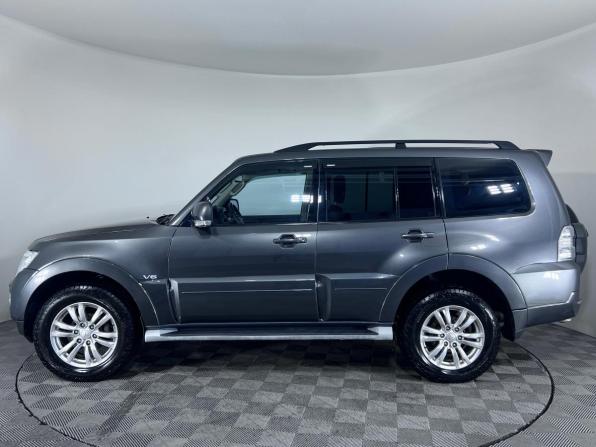 Mitsubishi Pajero IV Рестайлинг 2 с пробегом 2015 года, цена 2 140 000 рублей, 213603 км, внедорожник, Автокод Объявления