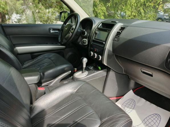 Nissan X-Trail II Рестайлинг с пробегом 2011 года, цена 1 019 000 рублей, 302484 км, внедорожник, Автокод Объявления