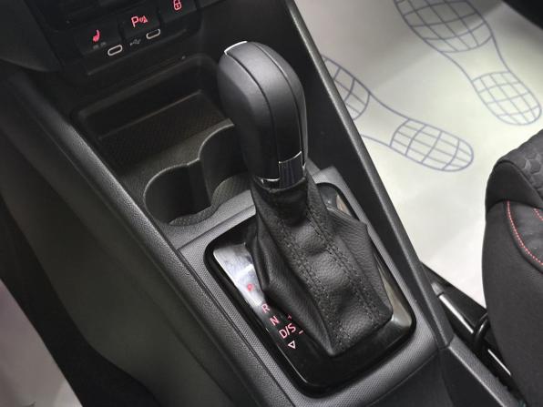 Volkswagen Polo VI с пробегом 2021 года, цена 1 545 000 рублей, 207216 км, лифтбек, Автокод Объявления