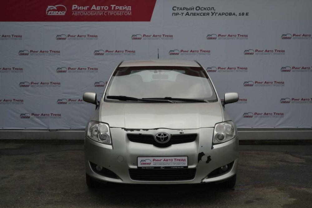 Toyota Auris I Старый Оскол  - изображение 3