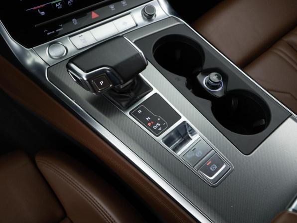 Audi A6 V (C8) с пробегом 2019 года, цена 3 899 077 рублей, 199316 км, седан, Автокод Объявления