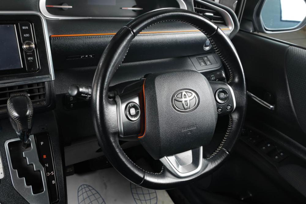 Toyota Sienta II Тюмень  - изображение 12
