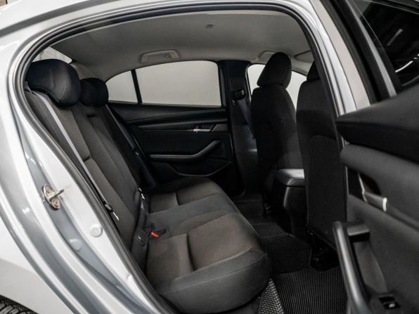 Mazda 3 IV (BP) с пробегом 2019 года, цена 1 575 000 рублей, 136969 км, седан, Автокод Объявления