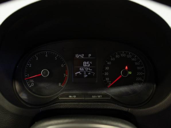Volkswagen Polo V с пробегом 2015 года, цена 1 010 000 рублей, 166734 км, седан, Автокод Объявления