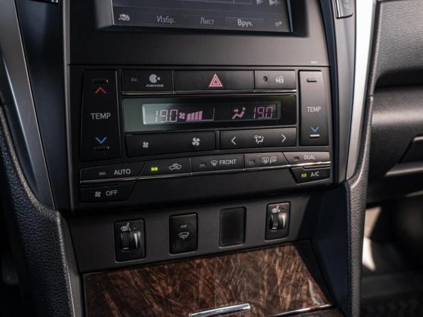 Toyota Camry VII (XV50) Рестайлинг с пробегом 2016 года, цена 1 995 000 рублей, 173391 км, седан, Автокод Объявления