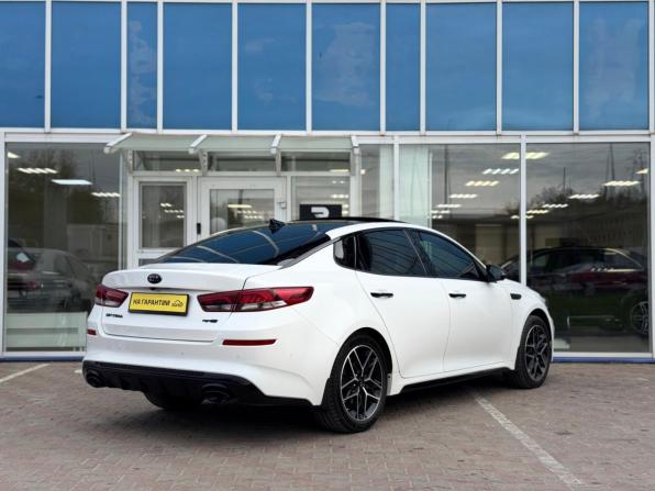 Kia Optima IV Рестайлинг с пробегом 2018 года, цена 2 200 000 рублей, 83898 км, седан, Автокод Объявления