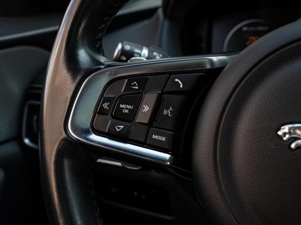 Jaguar F-Pace I с пробегом 2018 года, цена 4 180 000 рублей, 72522 км, внедорожник, Автокод Объявления