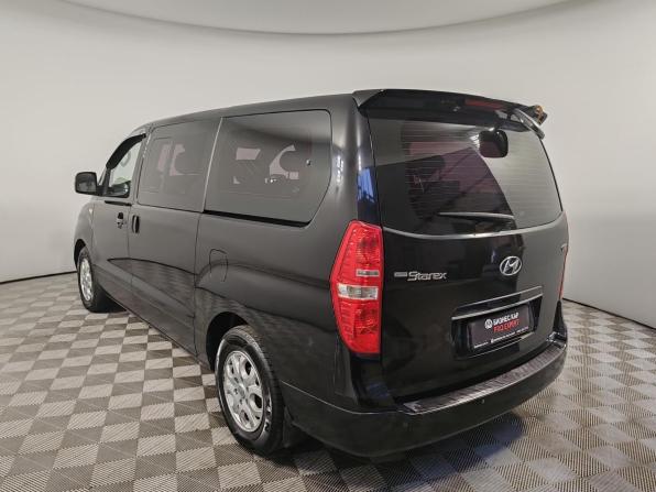 Hyundai Grand Starex I с пробегом 2014 года, цена 2 245 000 рублей, 149892 км, минивэн, Автокод Объявления