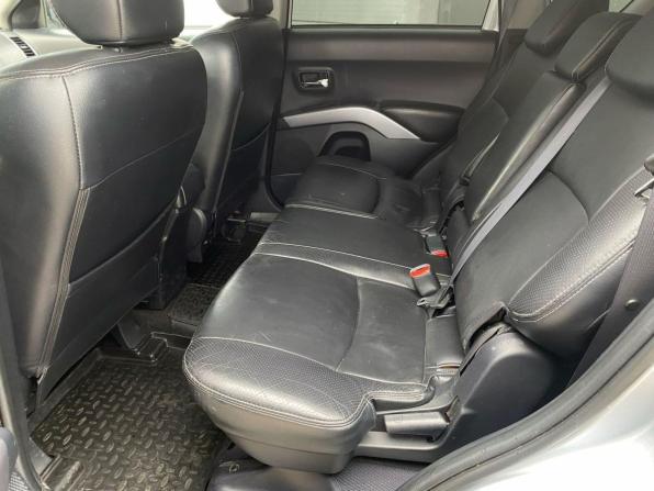 Mitsubishi Outlander II с пробегом 2008 года, цена 980 000 рублей, 243302 км, внедорожник, Автокод Объявления
