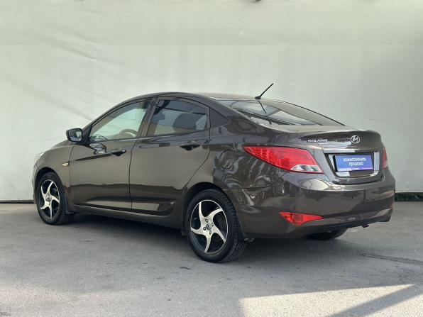 Hyundai Solaris I Рестайлинг с пробегом 2016 года, цена 990 000 рублей, 122742 км, седан, Автокод Объявления