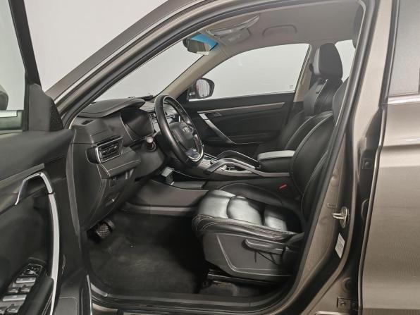 Geely Atlas Pro с пробегом 2023 года, цена 1 199 000 рублей, 82595 км, внедорожник, Автокод Объявления