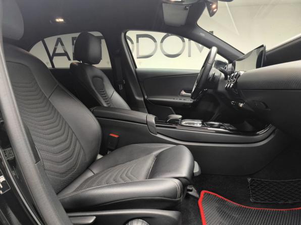 Mercedes-Benz A-Класс IV (W177) с пробегом 2018 года, цена 2 524 000 рублей, 70750 км, хэтчбек, Автокод Объявления