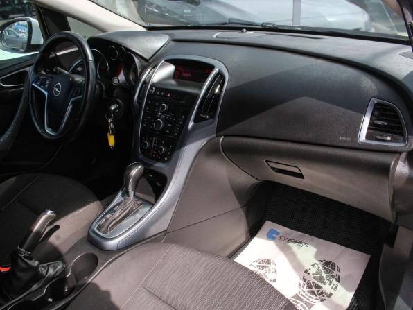 Opel Astra J Рестайлинг с пробегом 2013 года, цена 718 000 рублей, 202454 км, седан, Автокод Объявления