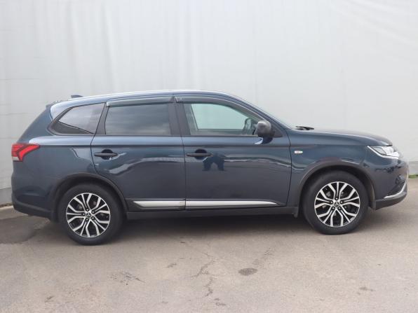 Mitsubishi Outlander III Рестайлинг 3 с пробегом 2020 года, цена 2 070 000 рублей, 96194 км, внедорожник, Автокод Объявления