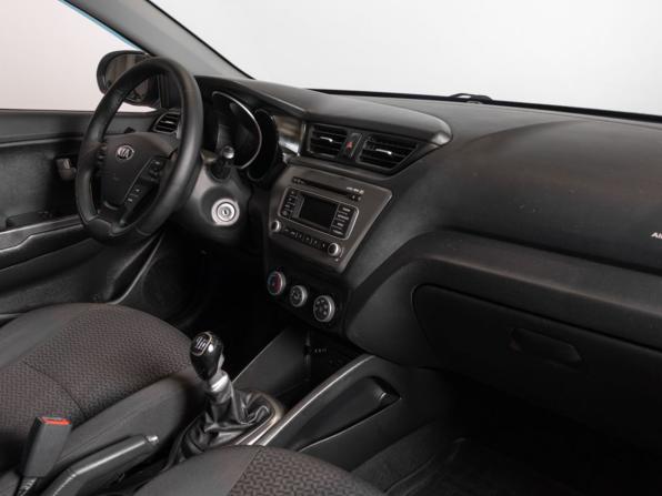 Kia Rio III Рестайлинг с пробегом 2015 года, цена 880 000 рублей, 197269 км, седан, Автокод Объявления