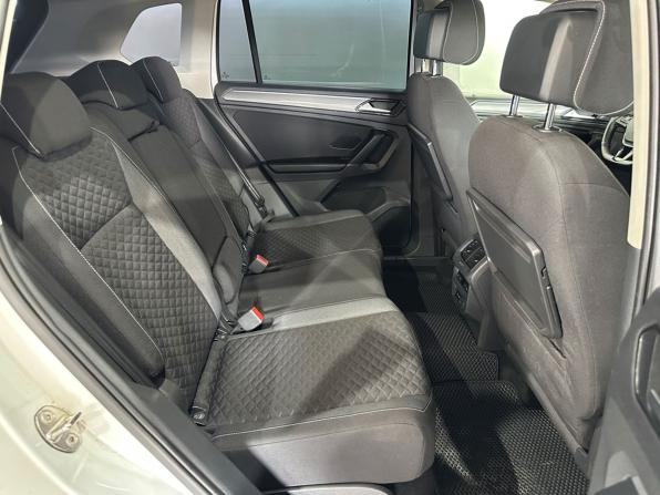 Volkswagen Tiguan II с пробегом 2018 года, цена 2 090 000 рублей, 128060 км, внедорожник, Автокод Объявления