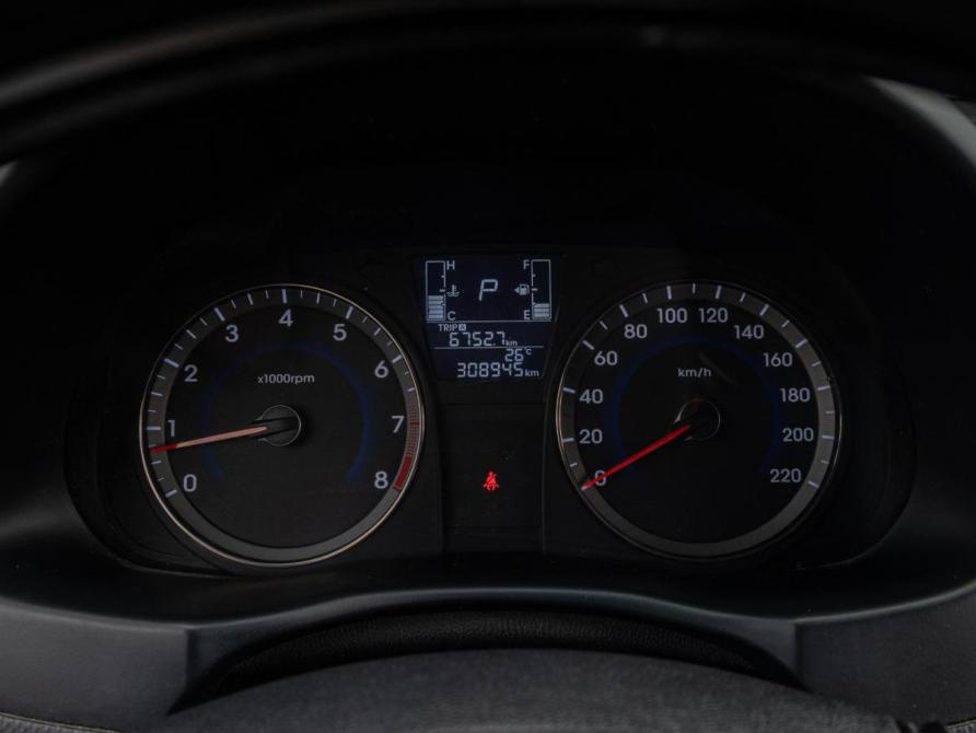 Hyundai Solaris I Рестайлинг Краснодар  - изображение 15