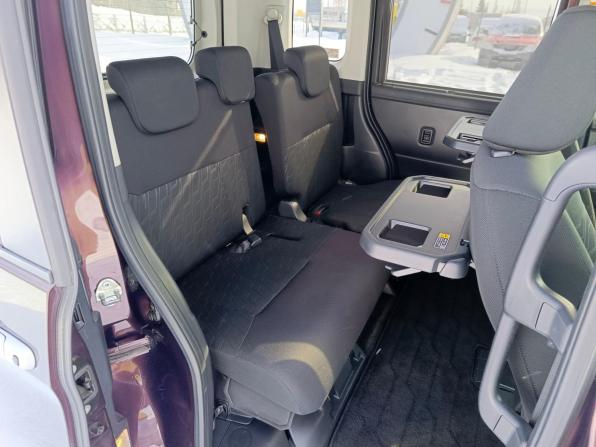 Toyota Roomy I с пробегом 2018 года, цена 1 299 000 рублей, 130125 км, минивэн, Автокод Объявления