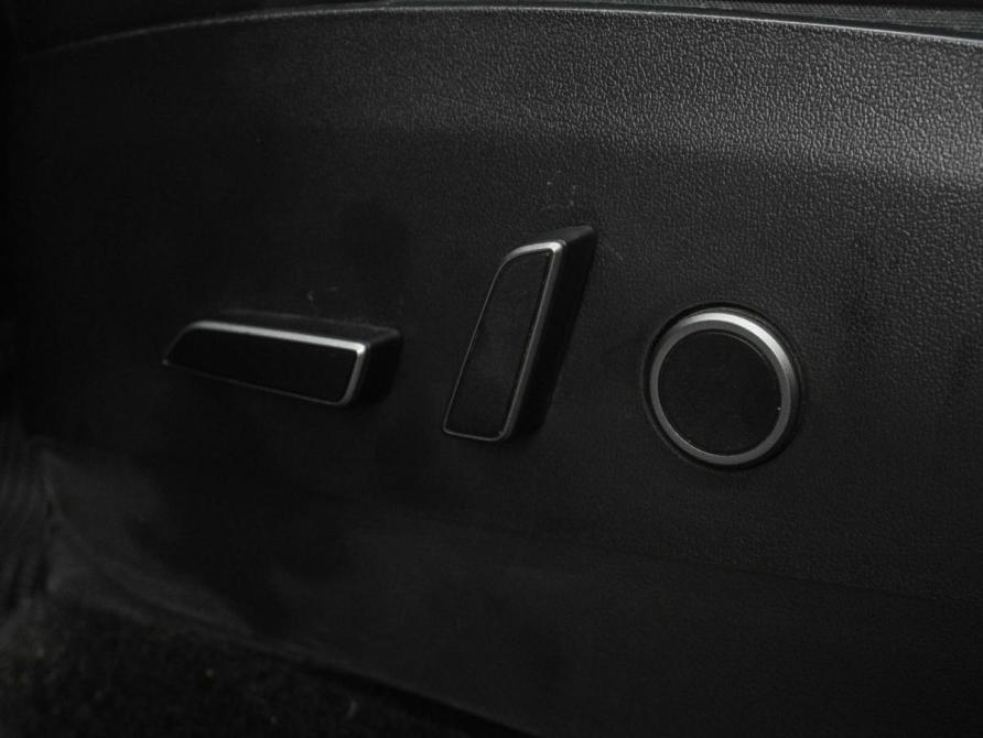 Tesla Model Y I Воронеж  - изображение 17