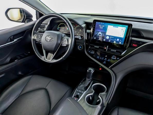 Toyota Camry VIII (XV70) Рестайлинг с пробегом 2023 года, цена 3 750 000 рублей, 38249 км, седан, Автокод Объявления