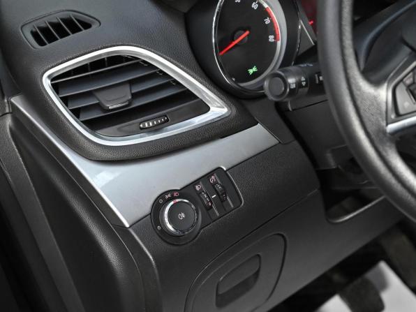 Opel Mokka I с пробегом 2014 года, цена 949 000 рублей, 176000 км, внедорожник, Автокод Объявления