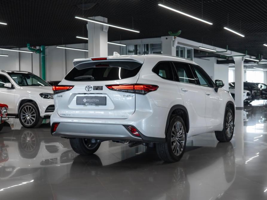 Toyota Highlander IV (XU70) Москва  - изображение 4