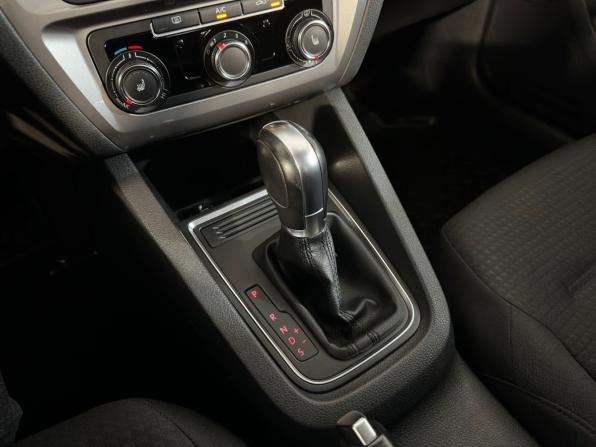 Volkswagen Jetta VI Рестайлинг с пробегом 2018 года, цена 1 469 900 рублей, 137223 км, седан, Автокод Объявления
