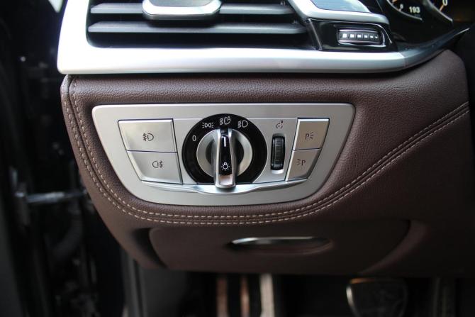 BMW 7 серии VI (G11/G12) с пробегом 2018 года, цена 3 980 000 рублей, 139905 км, седан, Автокод Объявления