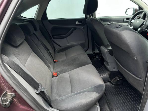 Ford Focus II Рестайлинг с пробегом 2008 года, цена 490 000 рублей, 193704 км, хэтчбек, Автокод Объявления