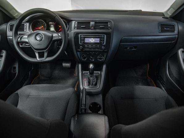 Volkswagen Jetta VI Рестайлинг с пробегом 2015 года, цена 969 000 рублей, 237923 км, седан, Автокод Объявления