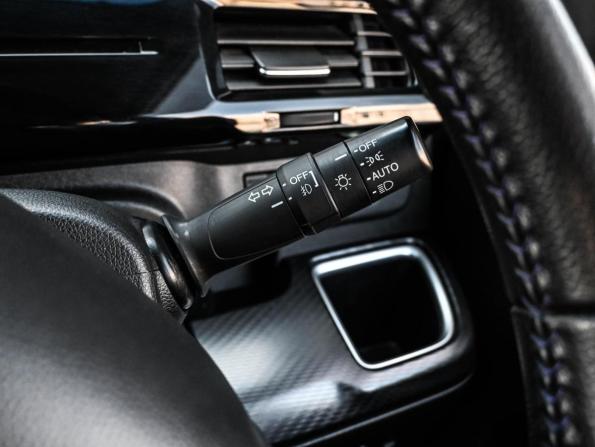Honda Stepwgn V Рестайлинг с пробегом 2019 года, цена 2 739 000 рублей, 67217 км, минивэн, Автокод Объявления