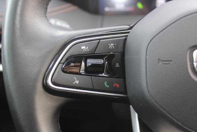 Geely Okavango I Рестайлинг с пробегом 2024 года, цена 2 997 000 рублей, 10207 км, внедорожник, Автокод Объявления